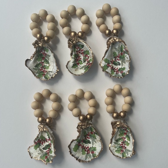 Set of 6 Decoupaged Oyster Shell Napkin Rings, Holly - Picture 7 of 12